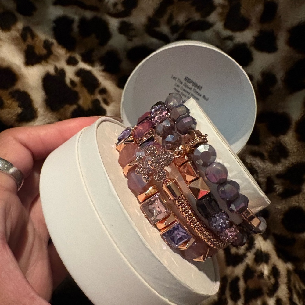Bp stack 💜✨ - Picture 3 of 4
